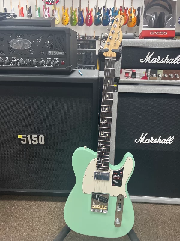 Fender AMERICAN PERFORMER TELECASTER® HUM Satin Surf Green