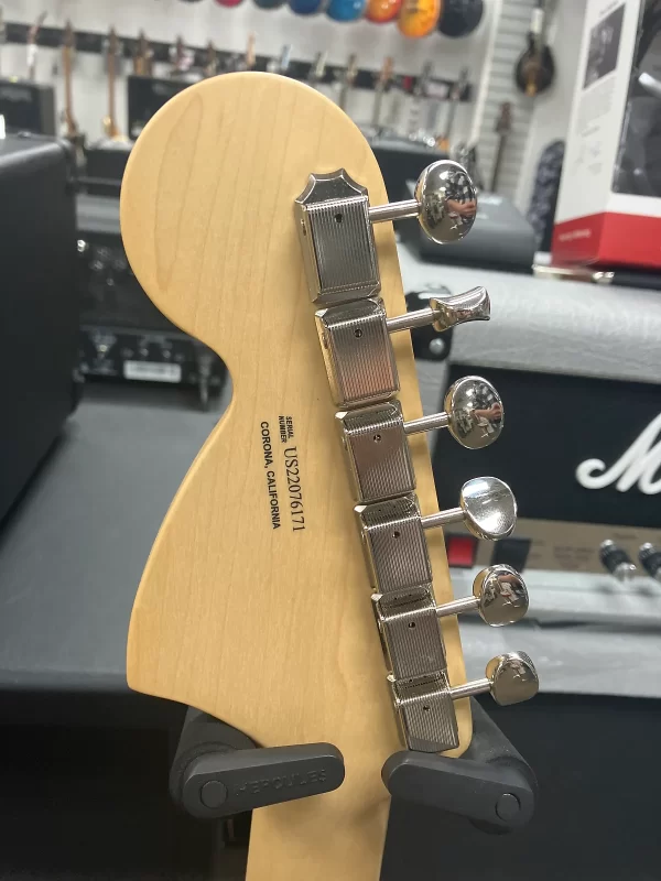 Fender American Performer Stratocaster HSS Aubergine with Rosewood Fingerboard - Image 8