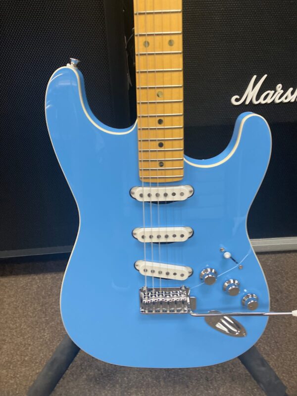 Fender AERODYNE SPECIAL STRATOCASTER California Blue - Image 2
