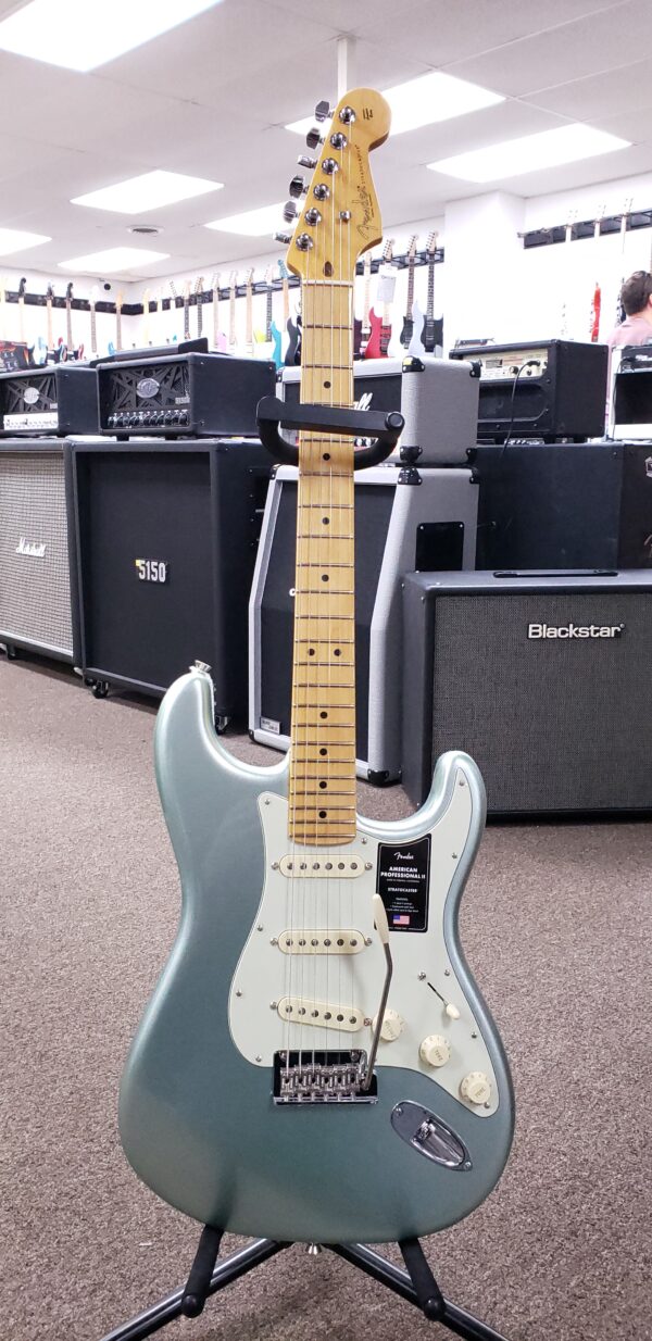 Fender American Professional II Stratocaster - Mystic Surf Green with Maple Fingerboard - Image 7