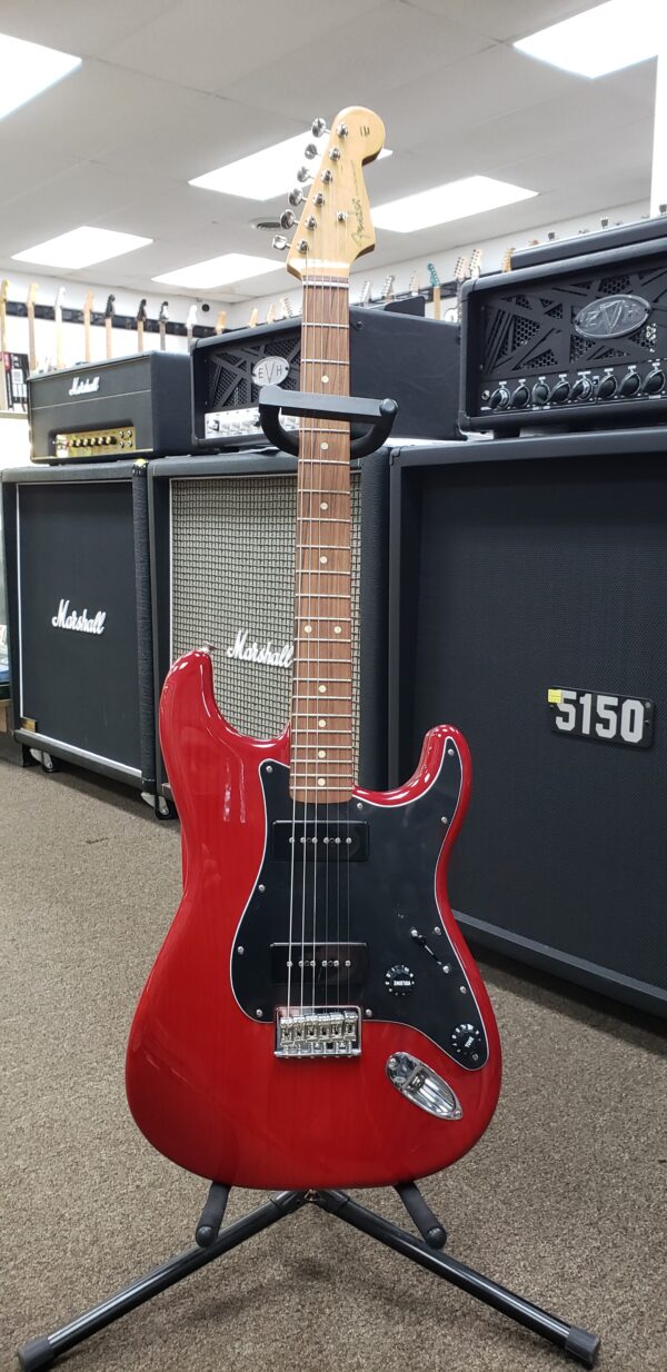 Fender Noventa Stratocaster Cherry Red Transparent - Image 8