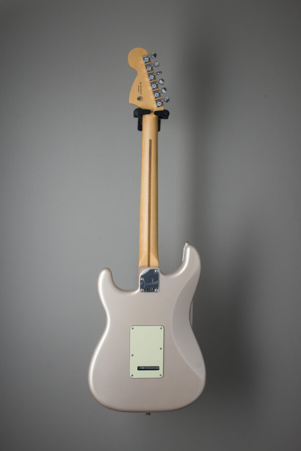 Fender Deluxe Stratocaster Strat - Blizzard Pearl w/ Vega-Trem - Image 4