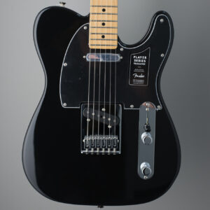 Fender Player Telecaster - Black with Maple Fingerboard