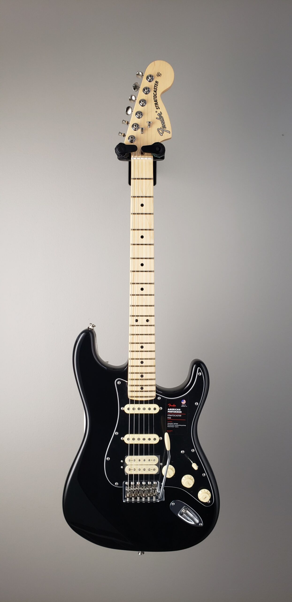 Fender american performer stratocaster hss black hotsell