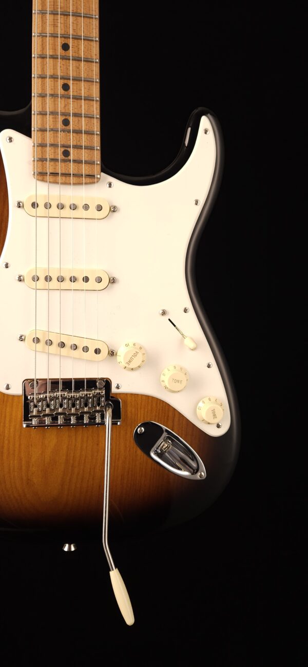 Fender Limited Edition American Professional II Stratocaster  Custom Shop Pickups 2023 - Image 6