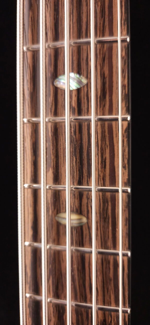 Ibanez Premium SR2605 Bass Guitar - Cerulean Blue Burst - Image 6