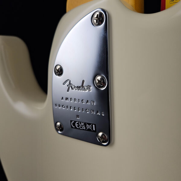 Fender American Professional II Jazz Bass - Olympic White w/ Maple Fingerboard - NEW - Image 10