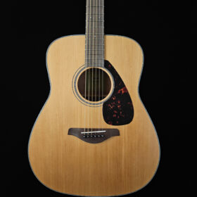 Yamaha FG800 Acoustic Guitar -  Natural Finish -  NEW !