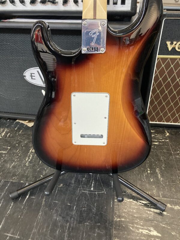 Fender Player Stratocaster Tone Sunburst with Pau Ferro Fingerboard - Image 2