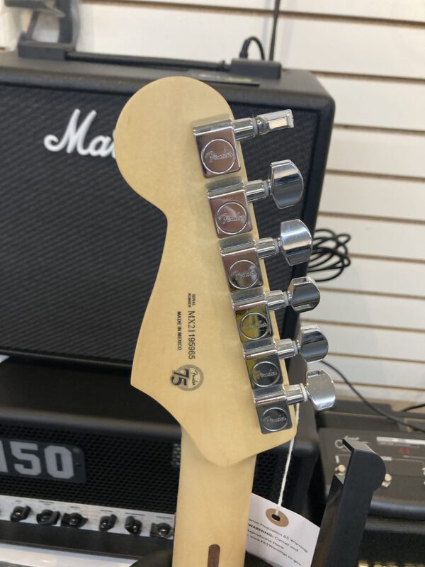 Fender Player Stratocaster Tone Sunburst with Pau Ferro Fingerboard - Image 6