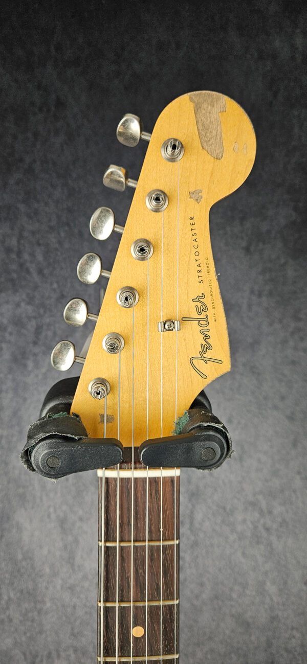 Fender Mike McCready Signature Stratocaster - 3-Color Sunburst Relic - Image 3